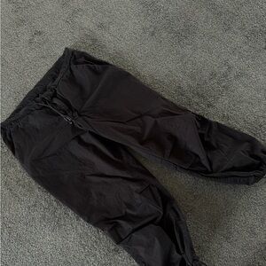 Women’s Diesel capri pants